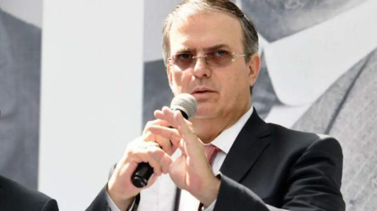 ALEJANDRO AGUILAR ebrard embajadores.3